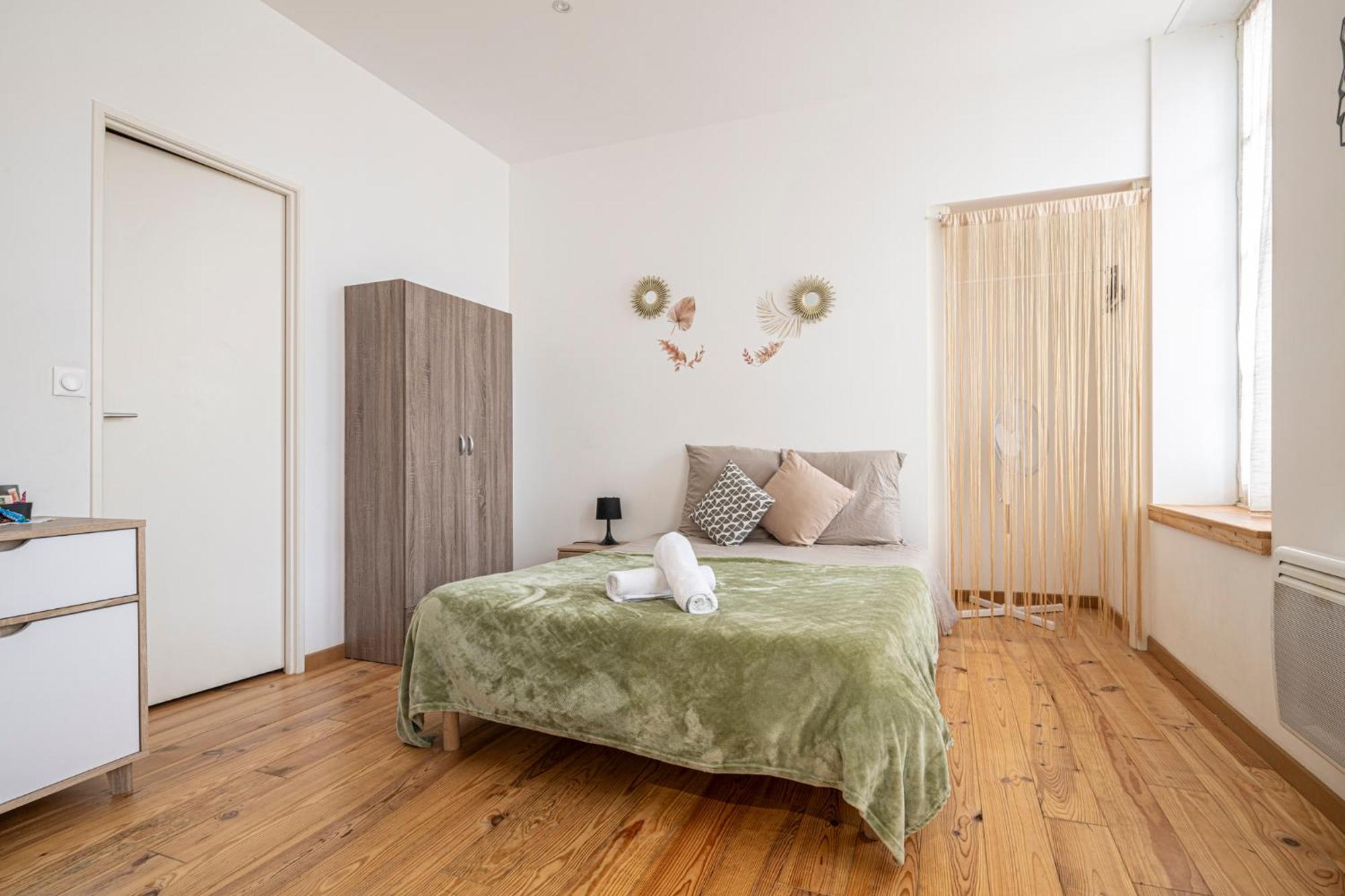 Apartmán Chambre Privee Premium "La Belle Etoile" Pau Exteriér fotografie